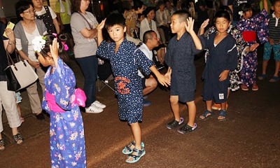 角間川盆踊り