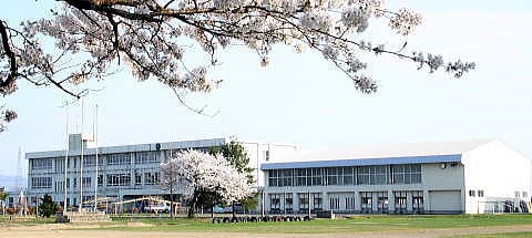 高梨子小学校　校舎